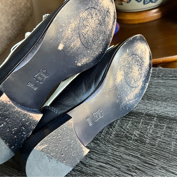 Tory Burch Ruth Kiltie Navy White Fringe RUNWAY Loafers 6.5 $395 - Picture 11 of 13